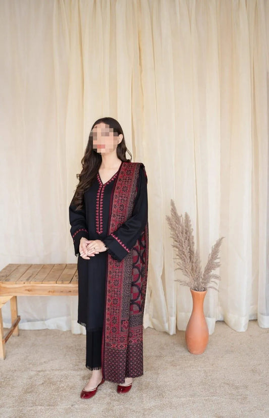 Black Embroidered 3 Pcs Women Suit with Pashmina Dupatta