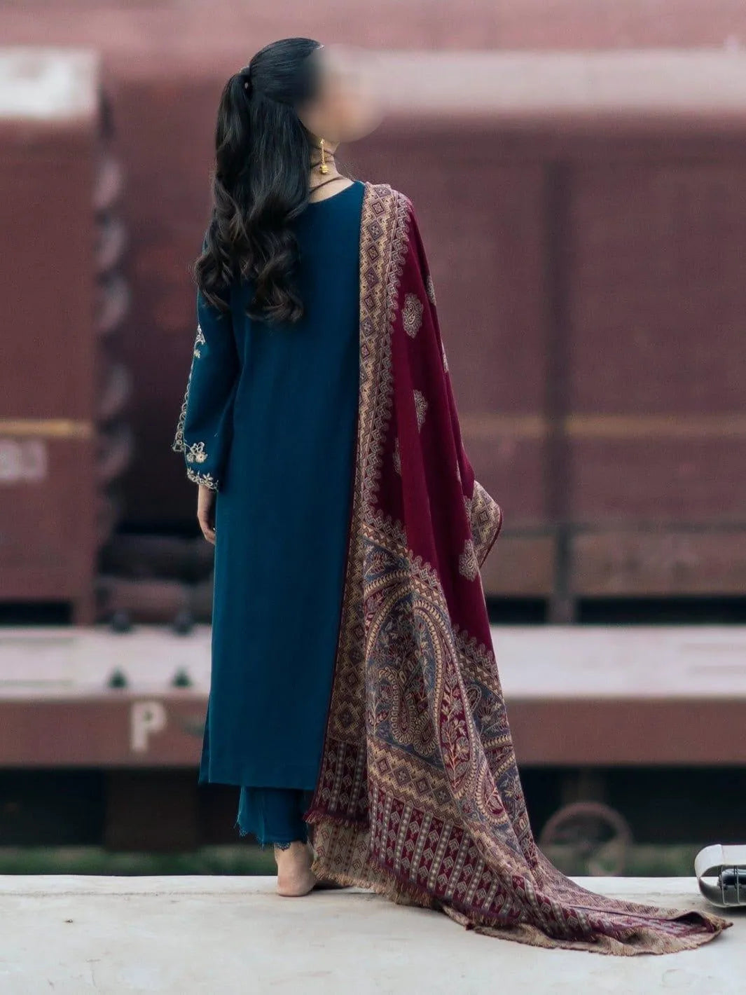 Blue Embroidered Women's Lawn Suit 3 Pcs Eid Party Wear