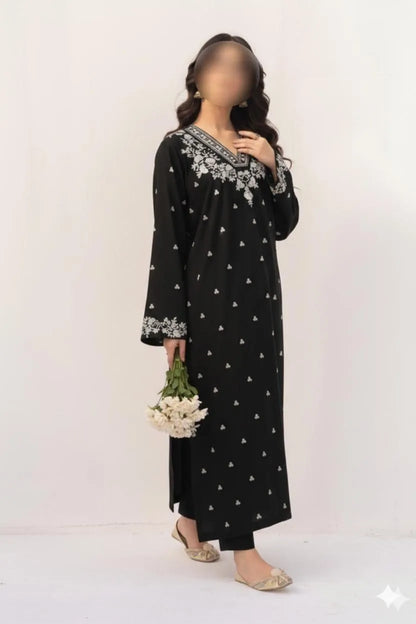 2 Pcs Women's Unstitched Embroidered Suit